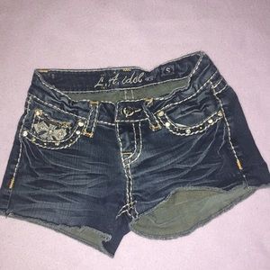 Jean shorts❤️🍬2/$20🍬❤️